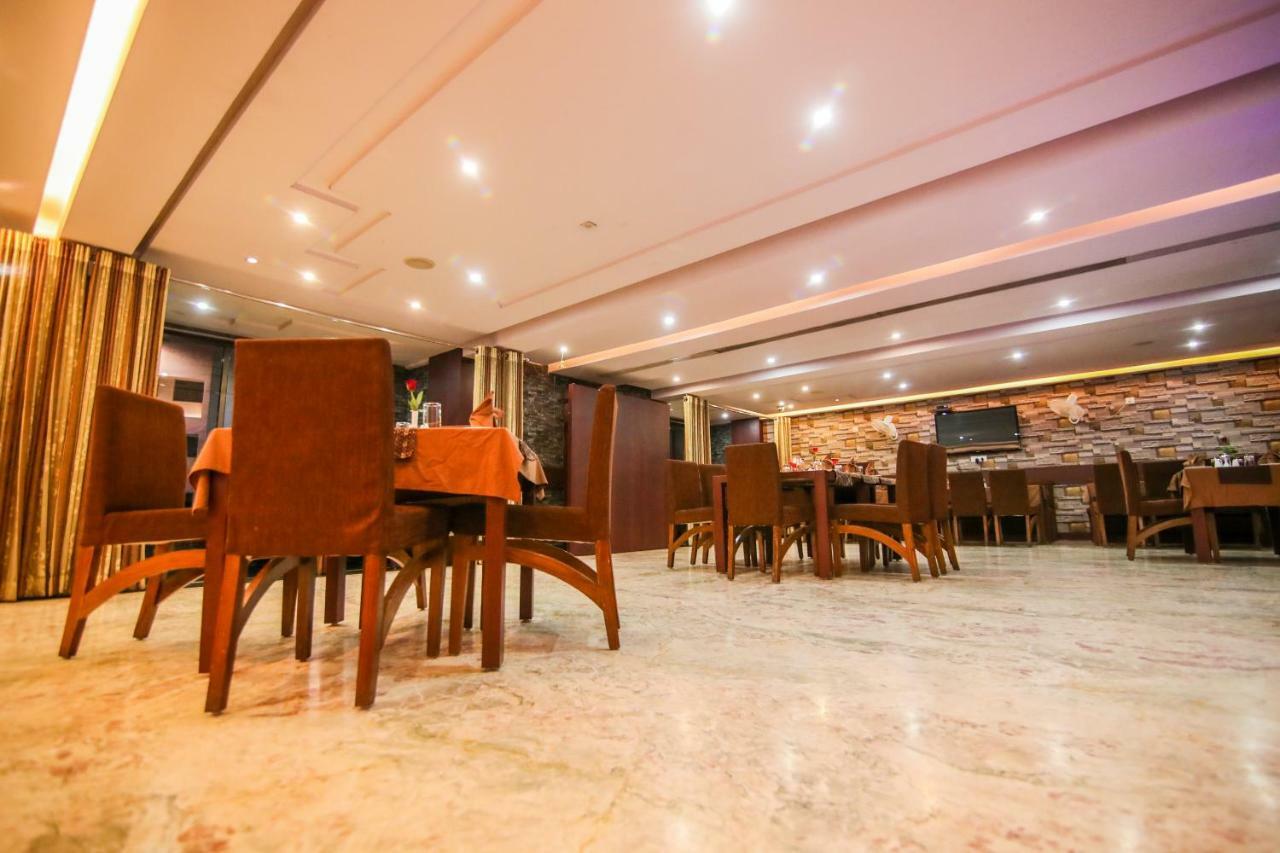 The Mahal Inn Jamshedpur Exterior photo